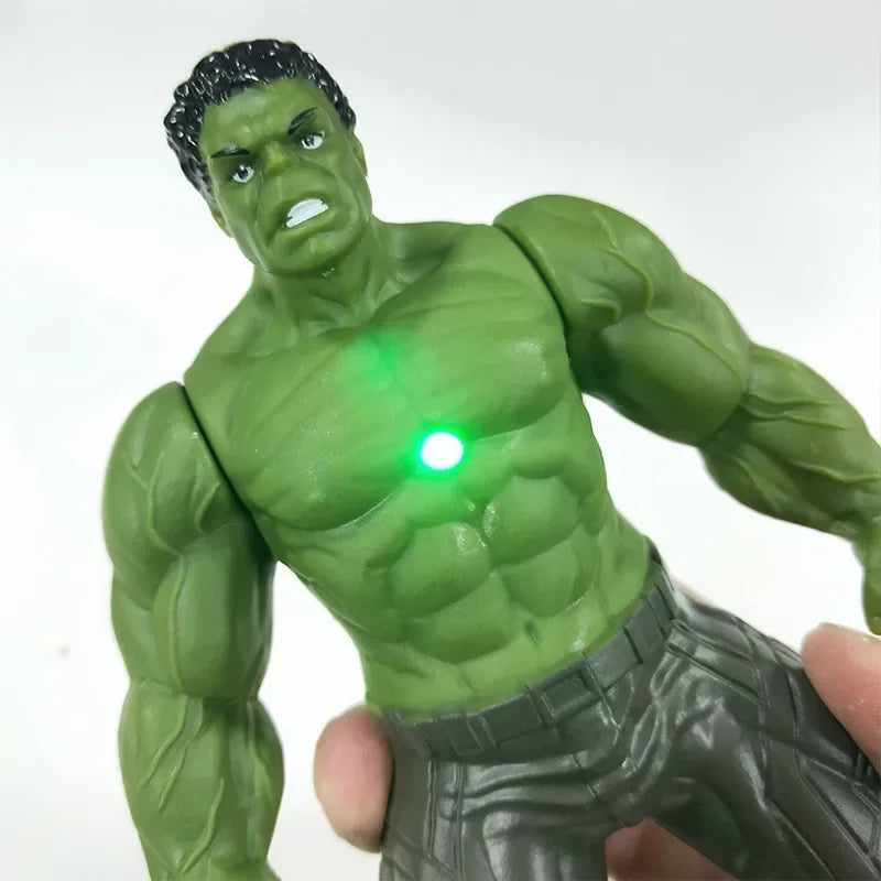 Figuras de acción de Marvel Anime de 17 cm para niños, Spiderman, Hulk, Iron Man, juguete de dibujos animados para niños, regalo de Navidad, muñeca luminosa, pasatiempos